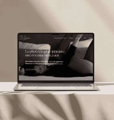 Mockup du site internet sur mesure d'une photographe intimiste / boudoir